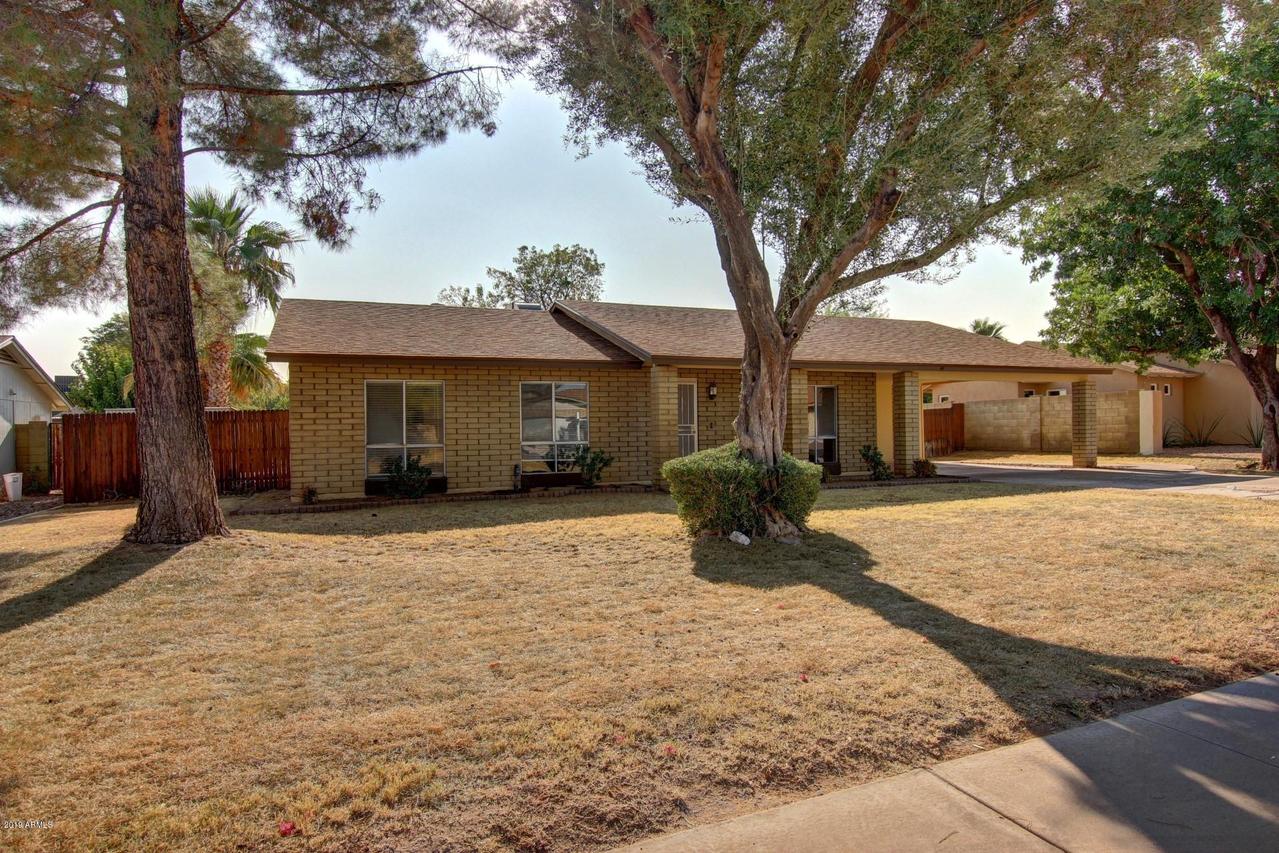 2631 E Mercer Ln., Phoenix, AZ 85028