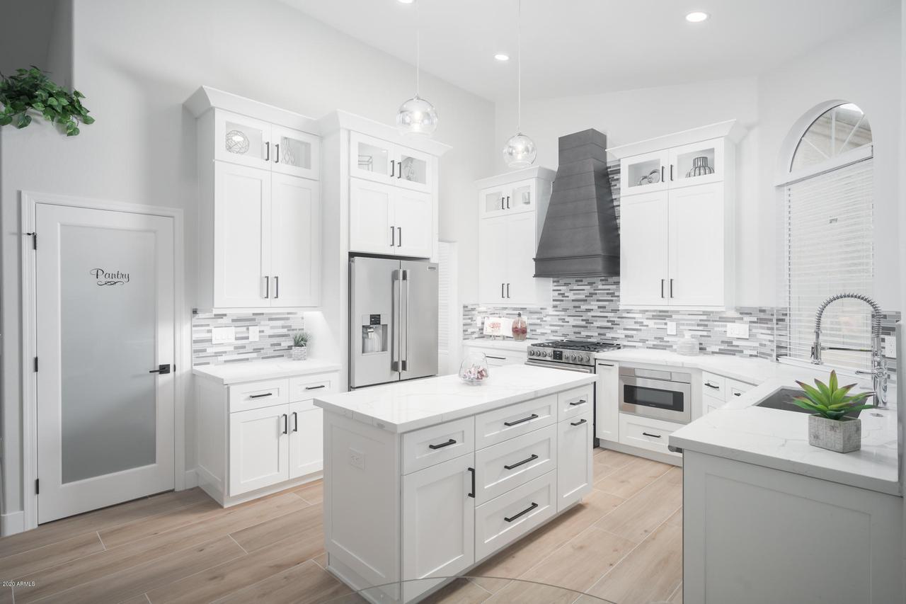 5456 E Woodridge Dr., Scottsdale, AZ 85254