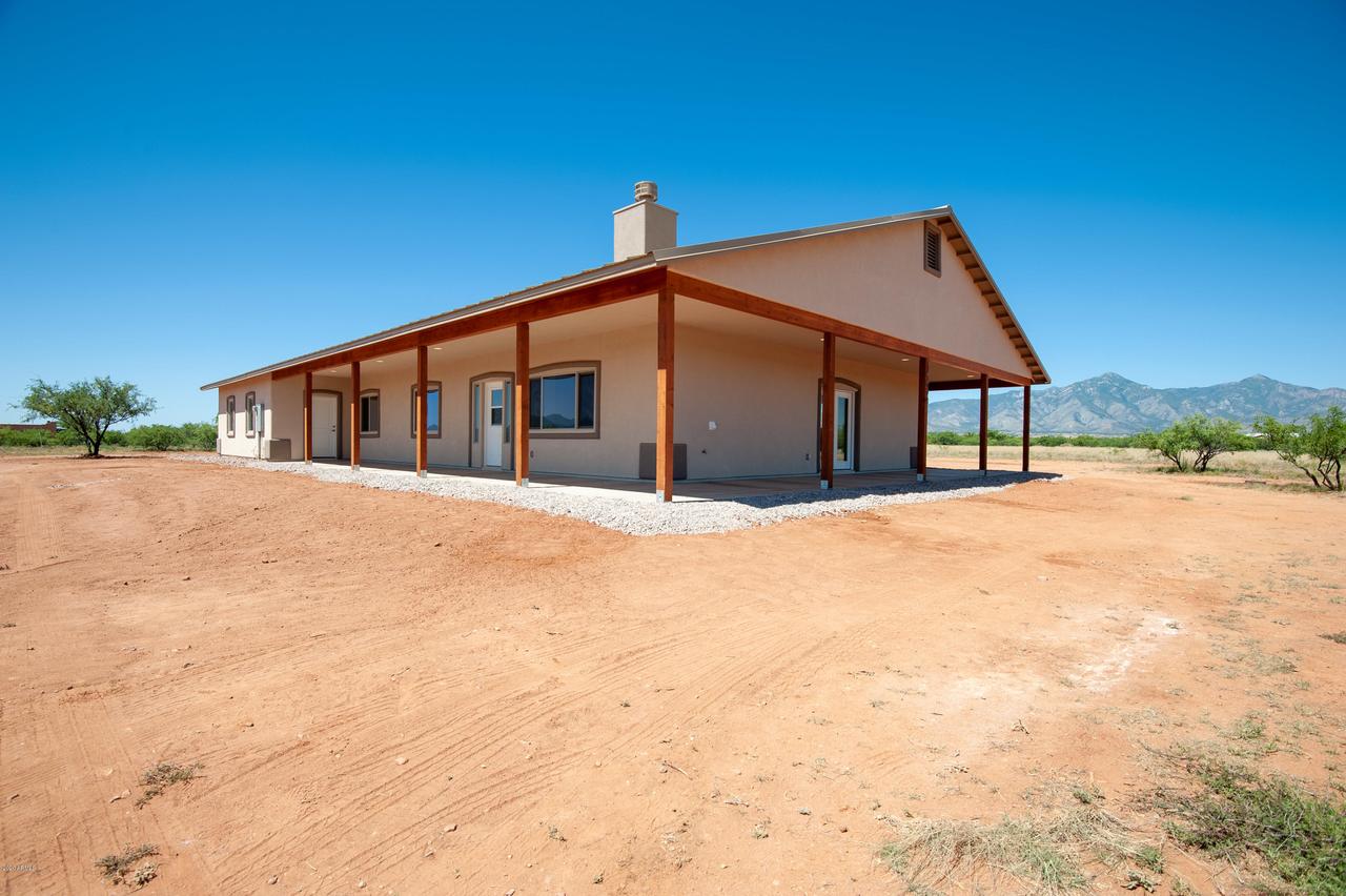 10994 Plane Old Rd., Hereford, AZ 85615