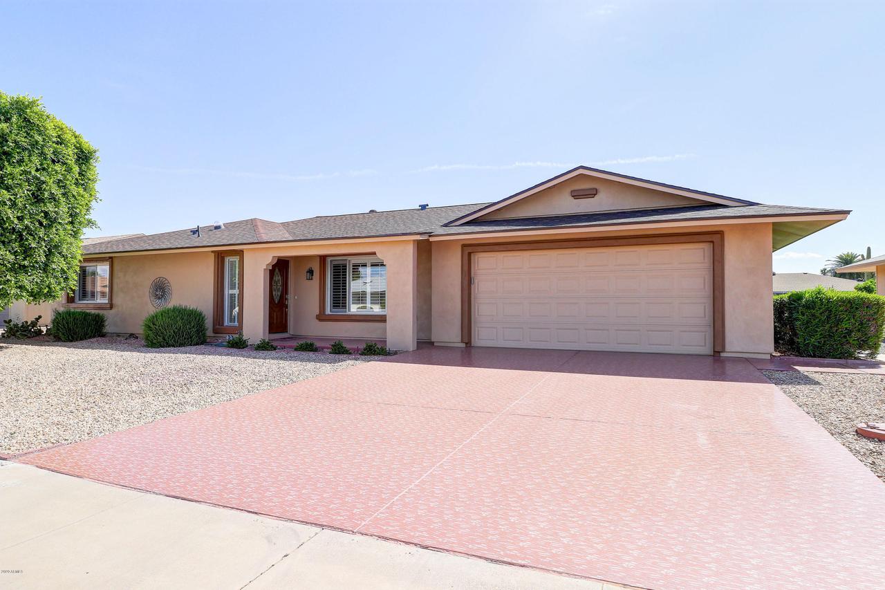 19607 N Concho Cir., Sun City, AZ 85373