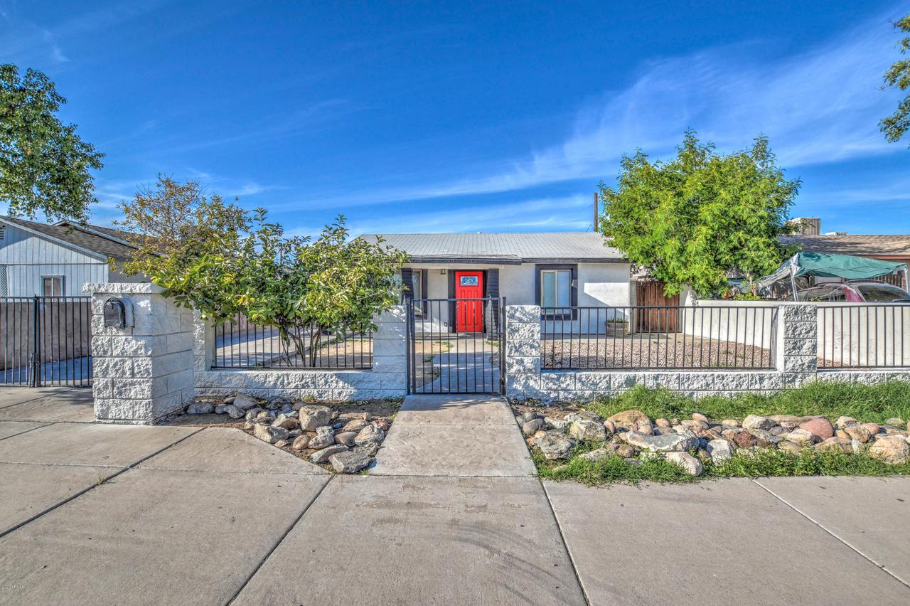 2216 W Maricopa St., Phoenix, AZ 85009