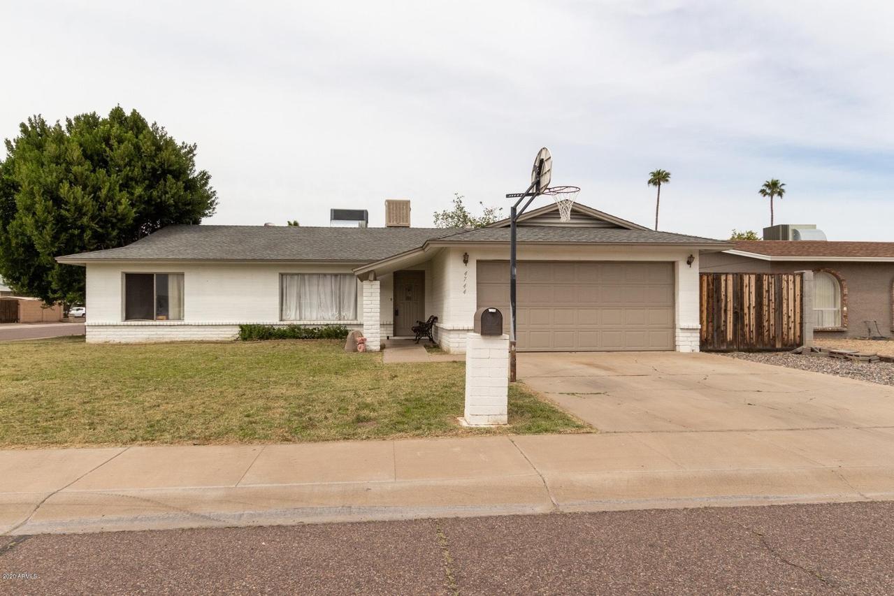 4744 W Mercer Ln., Glendale, AZ 85304