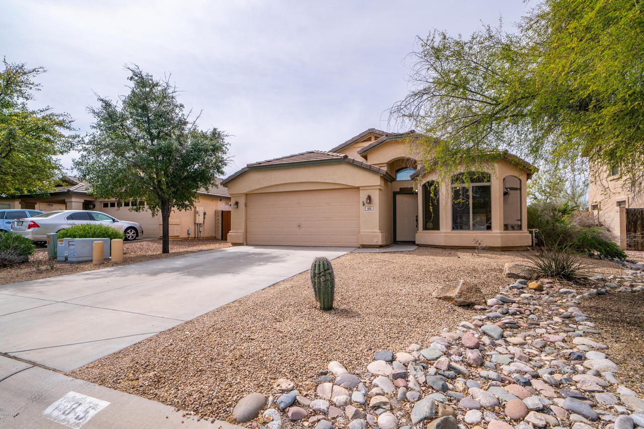 185 W Dexter Way, San Tan Valley, AZ 85143