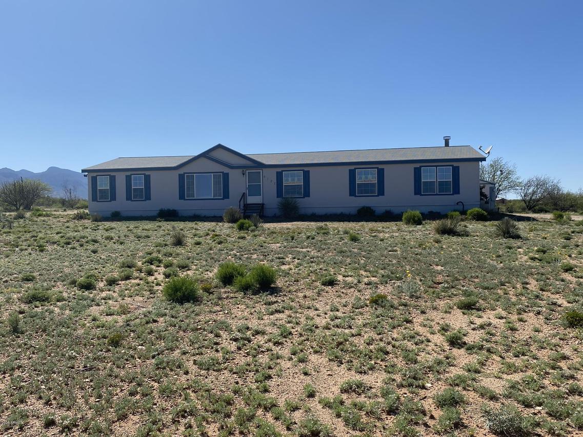 6122 S Ranchita De Mia Ln., Hereford, AZ 85615