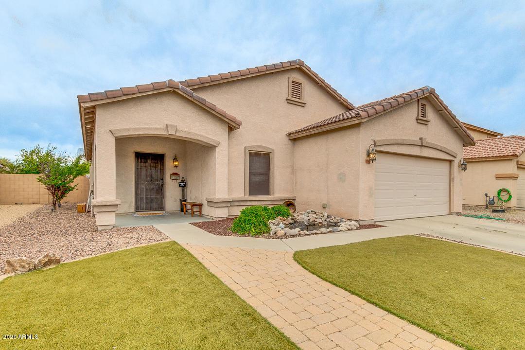 1960 E Connemara Dr., San Tan Valley, AZ 85140