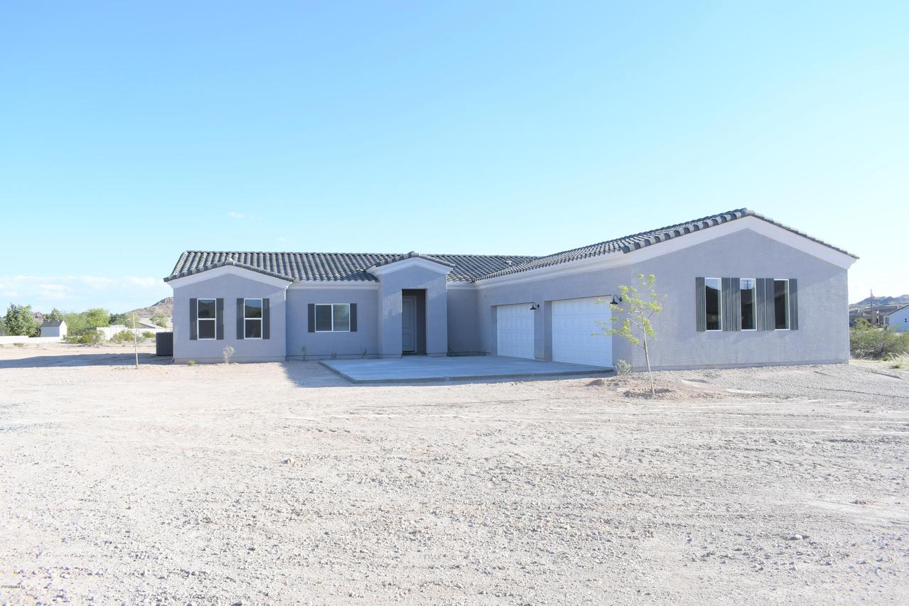 27748 N Oliver Way, San Tan Valley, AZ 85143