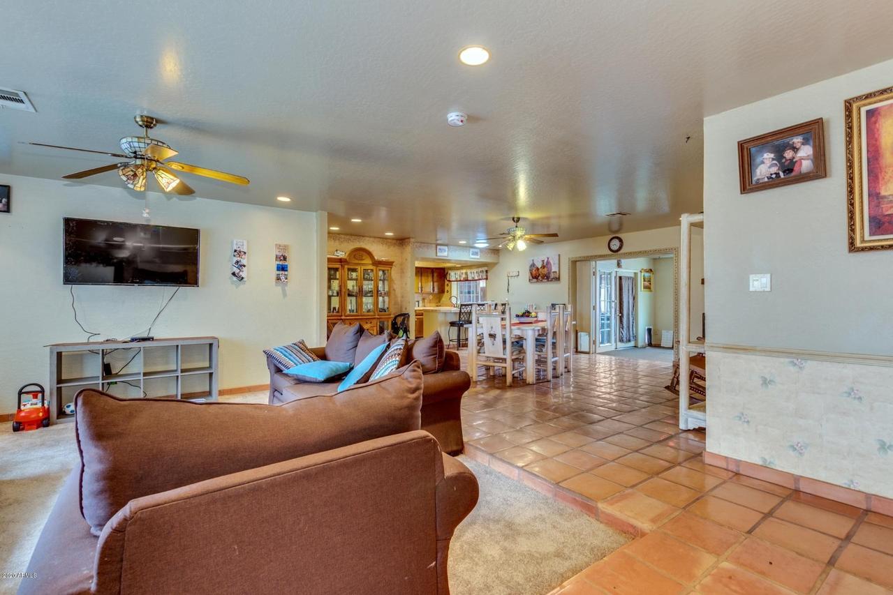 3010 W Clinton St., Phoenix, AZ 85029