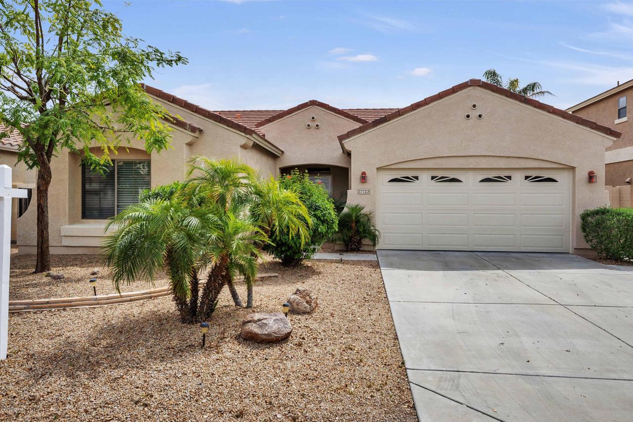 17723 W Port Royale Ln., Surprise, AZ 85388