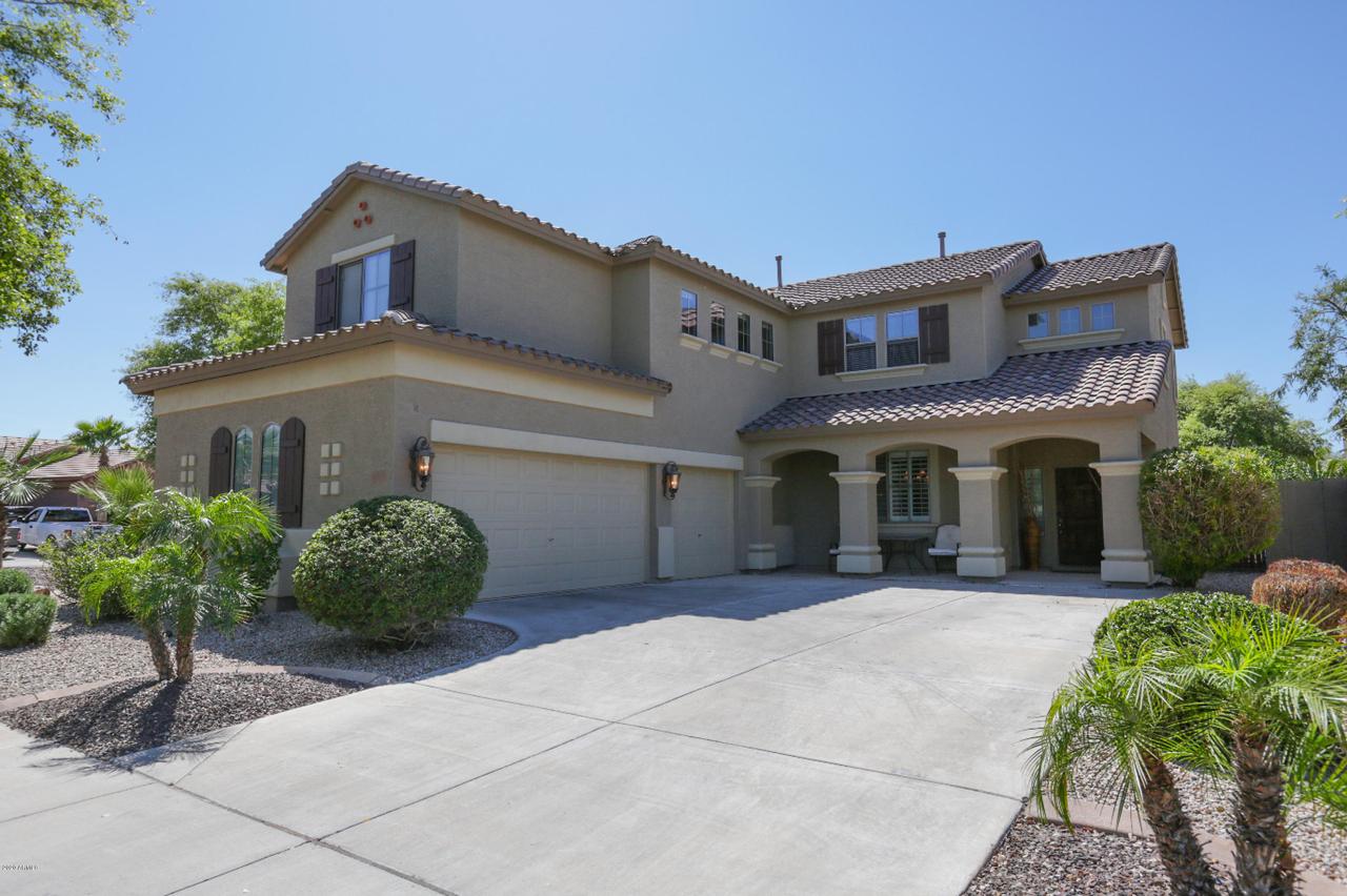 11842 N 145th Ln., Surprise, AZ 85379