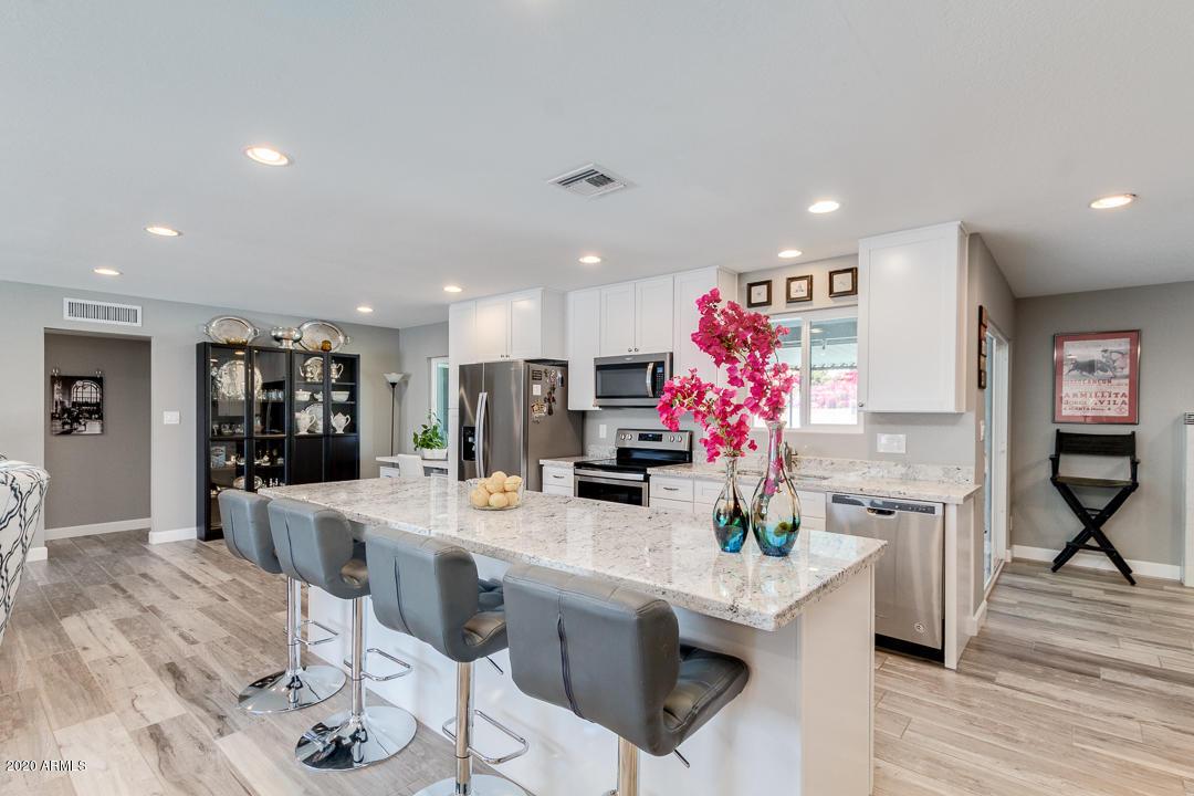 2080 E Riviera Dr., Tempe, AZ 85282