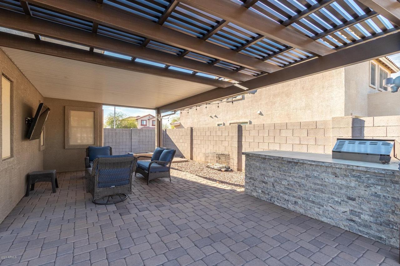 7105 N 77th Dr., Glendale, AZ 85303