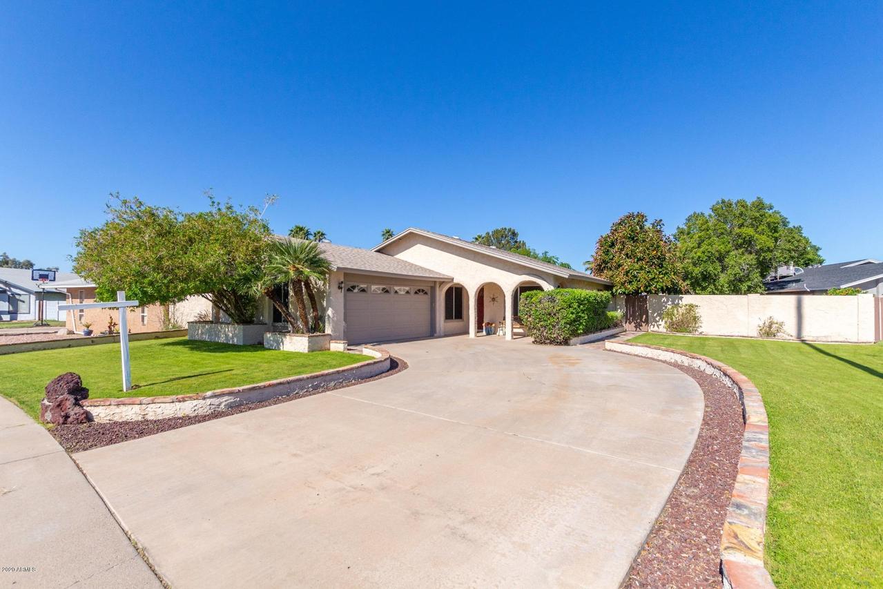 720 W Grove Cir., Mesa, AZ 85210