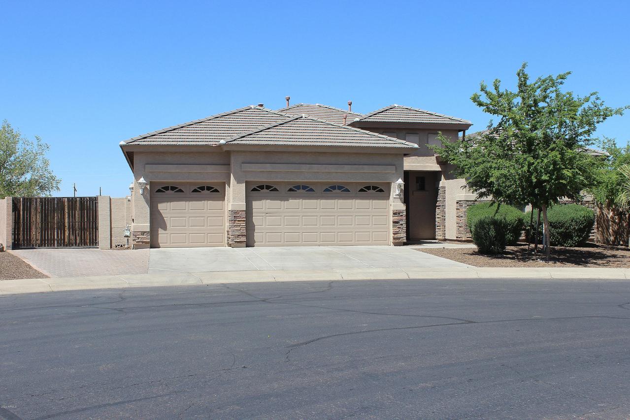 4618 W Paseo Way, Laveen, AZ 85339