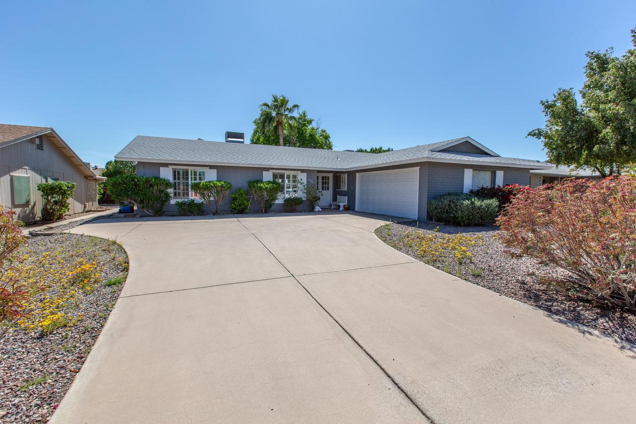 4329 E Sacaton St., Phoenix, AZ 85044