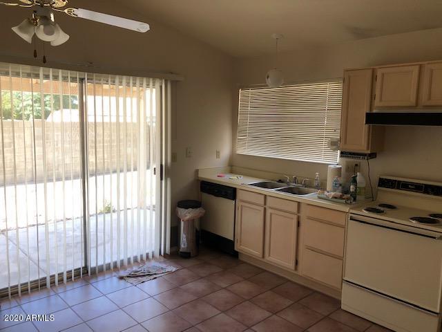 12112 N 73rd Ave., Peoria, AZ 85345