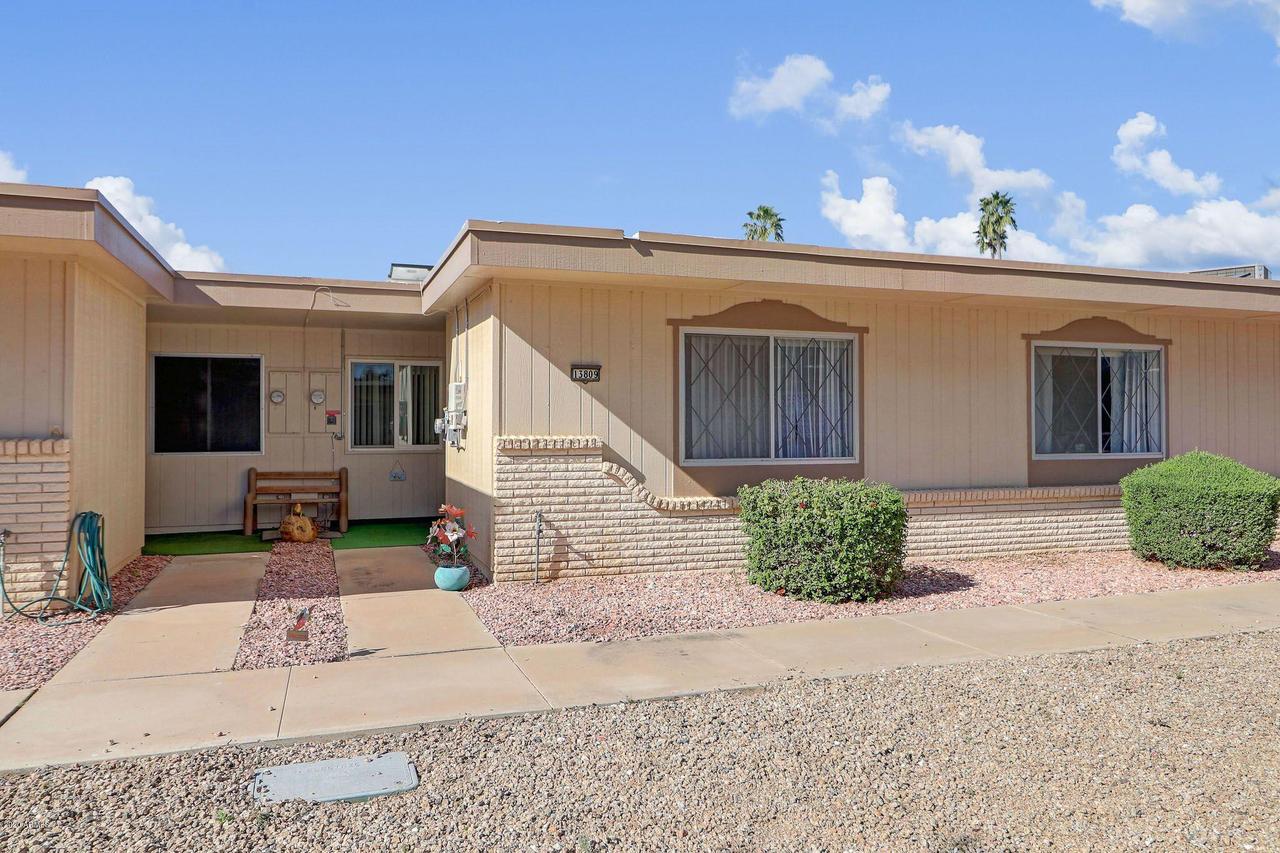 13809 N 111th Ave., Sun City, AZ 85351