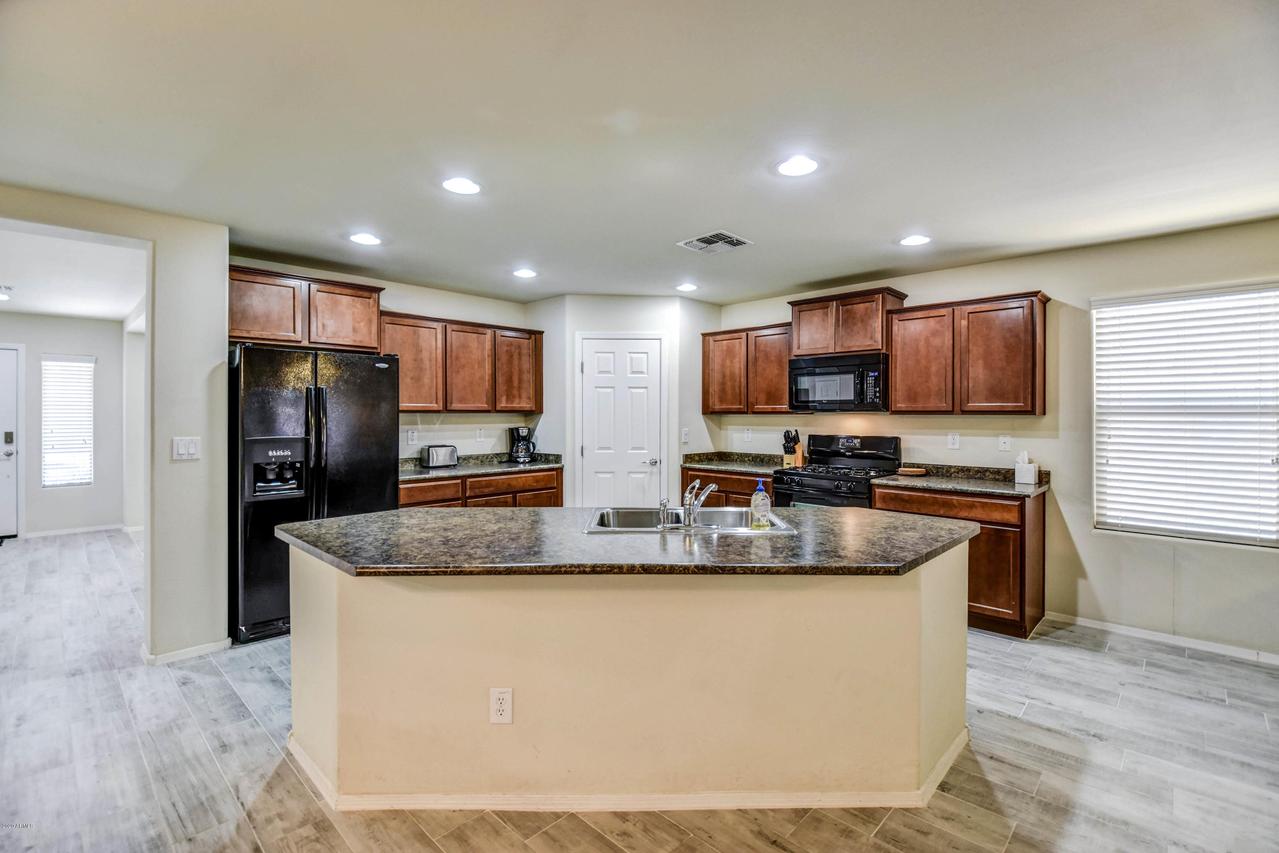 6534 W Georgetown Way, Florence, AZ 85132