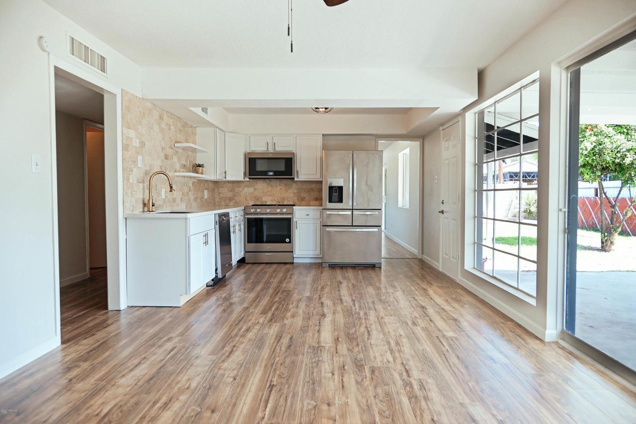 6201 W Oregon Ave., Glendale, AZ 85301