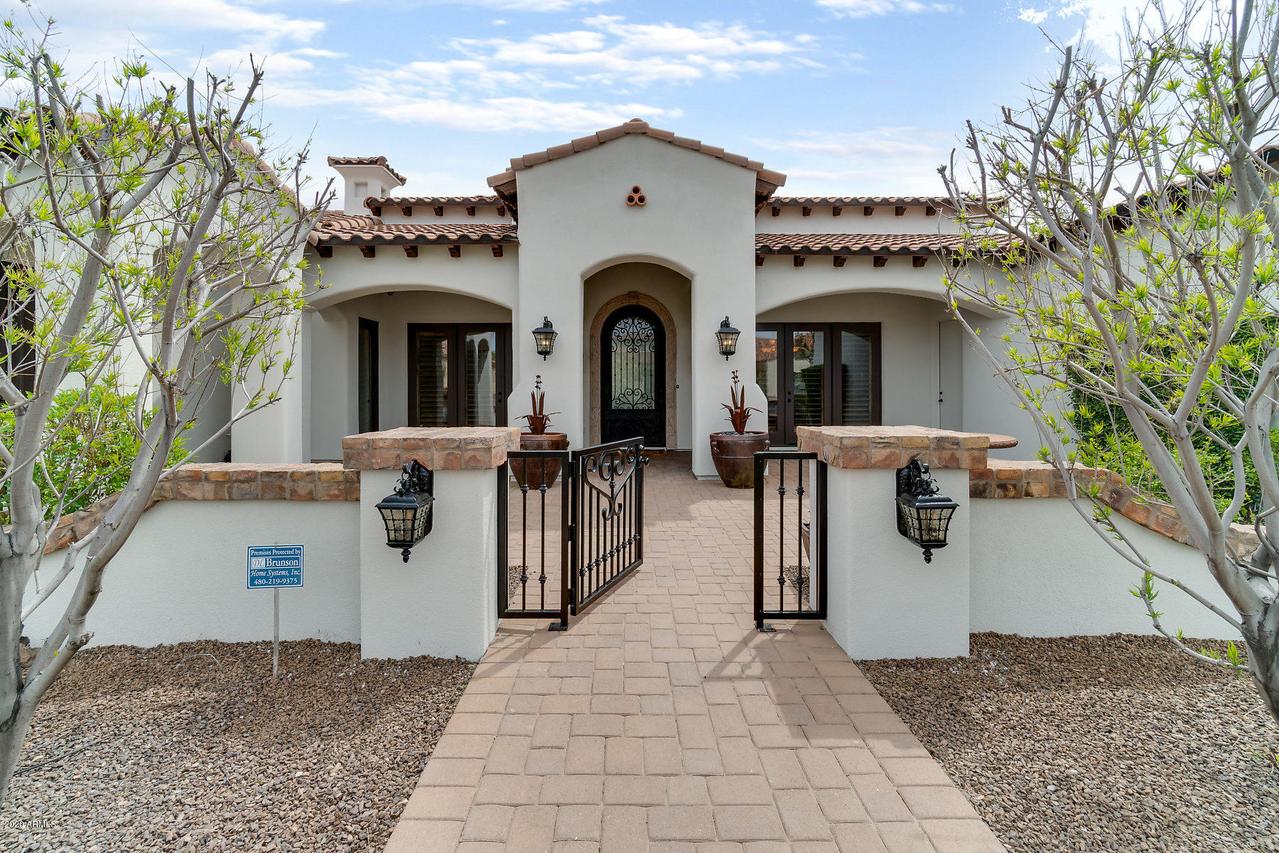 2595 E Carob Dr., Chandler, AZ 85286