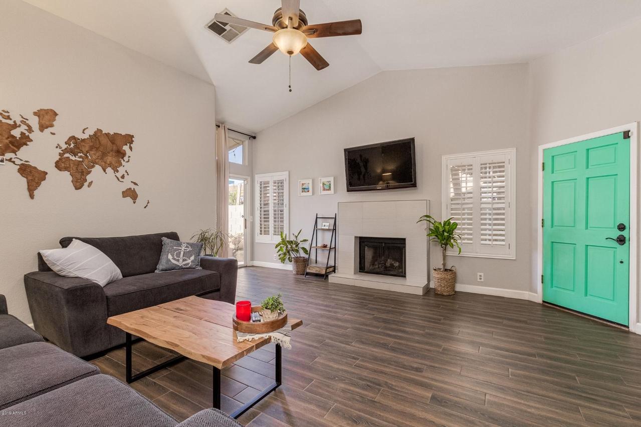 7727 W Oraibi Dr., Glendale, AZ 85308