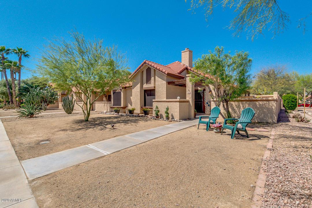 1920 E Velvet Dr., Tempe, AZ 85284