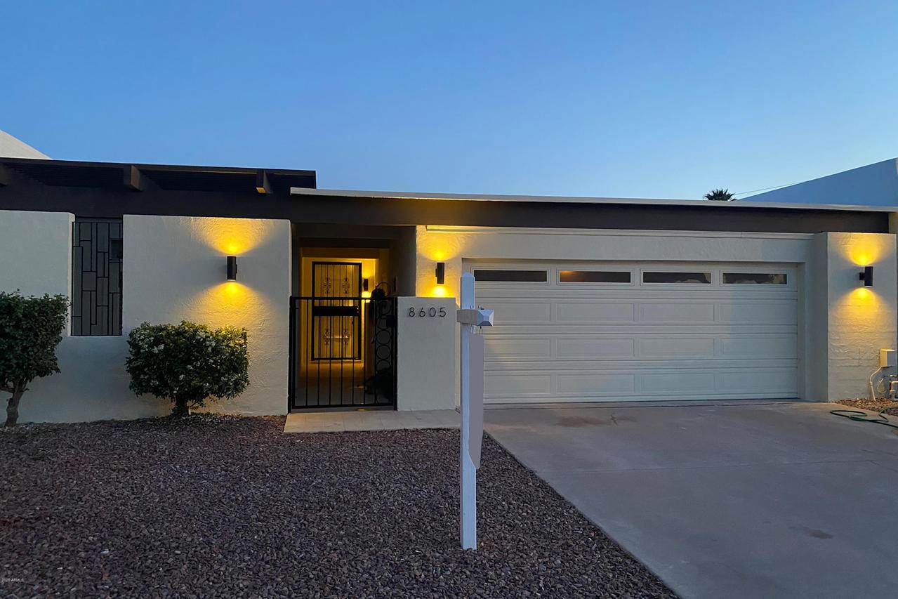 8605 E Mackenzie Dr., Scottsdale, AZ 85251