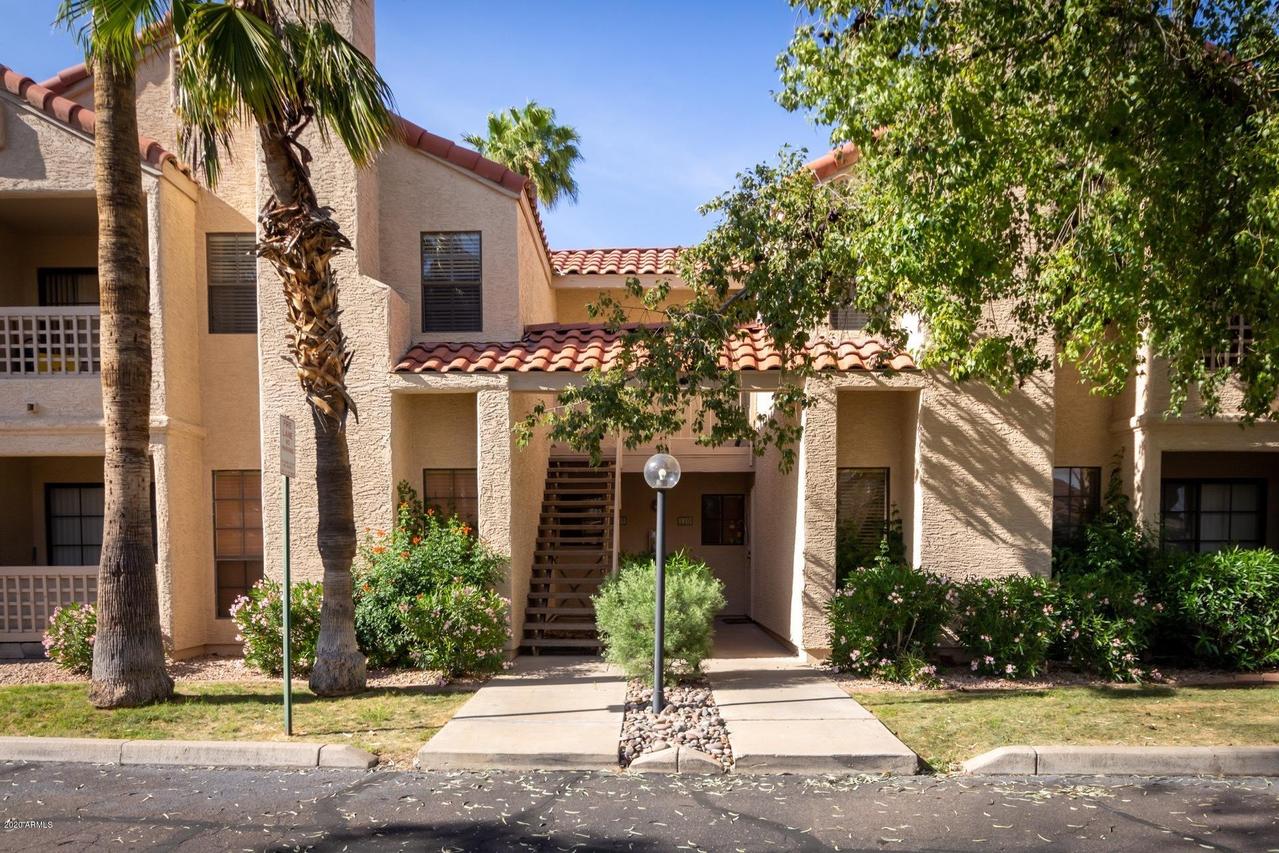 2855 S Extension Rd. #210, Mesa, AZ 85210
