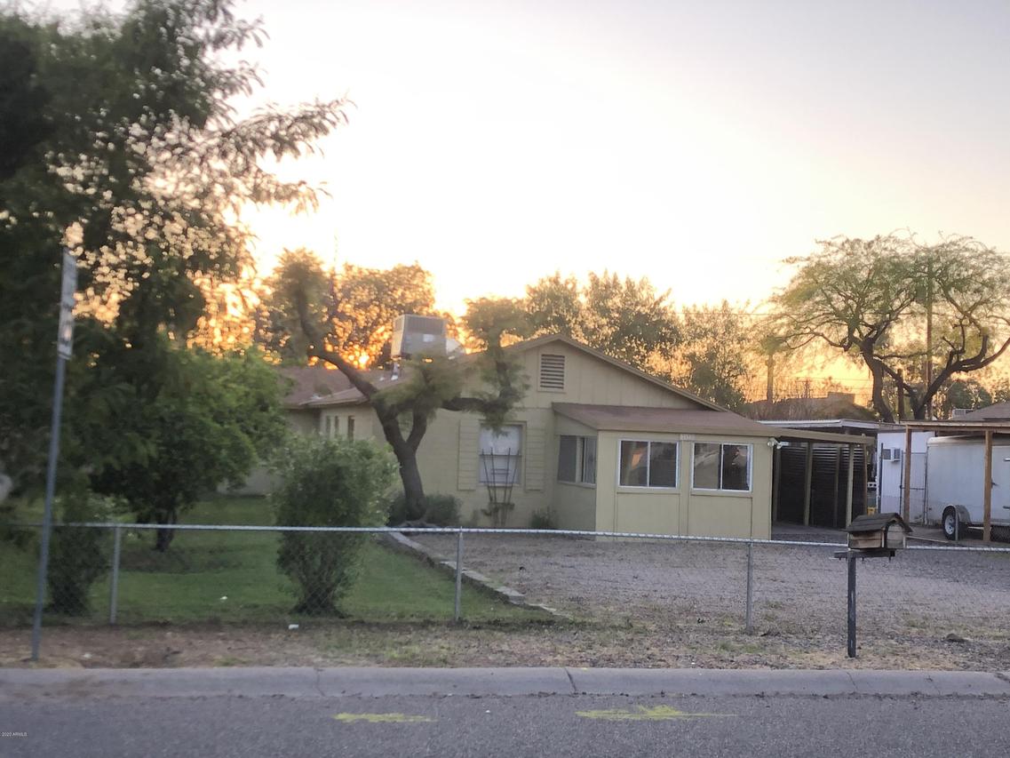 2818 N 31st St., Phoenix, AZ 85008