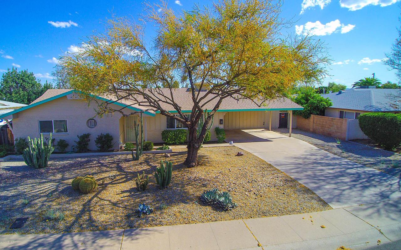 8119 E Sheridan St., Scottsdale, AZ 85257