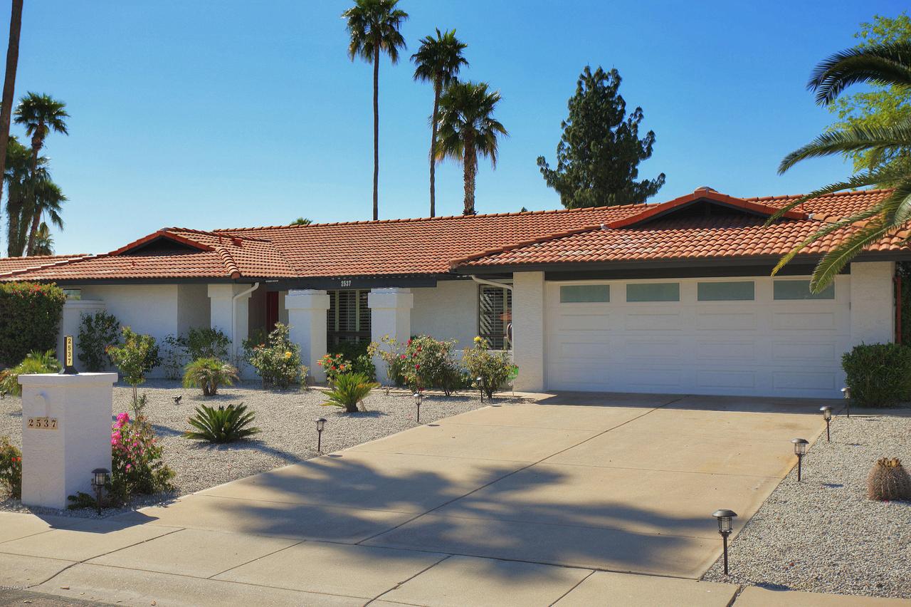 2537 E Sierra St., Phoenix, AZ 85028