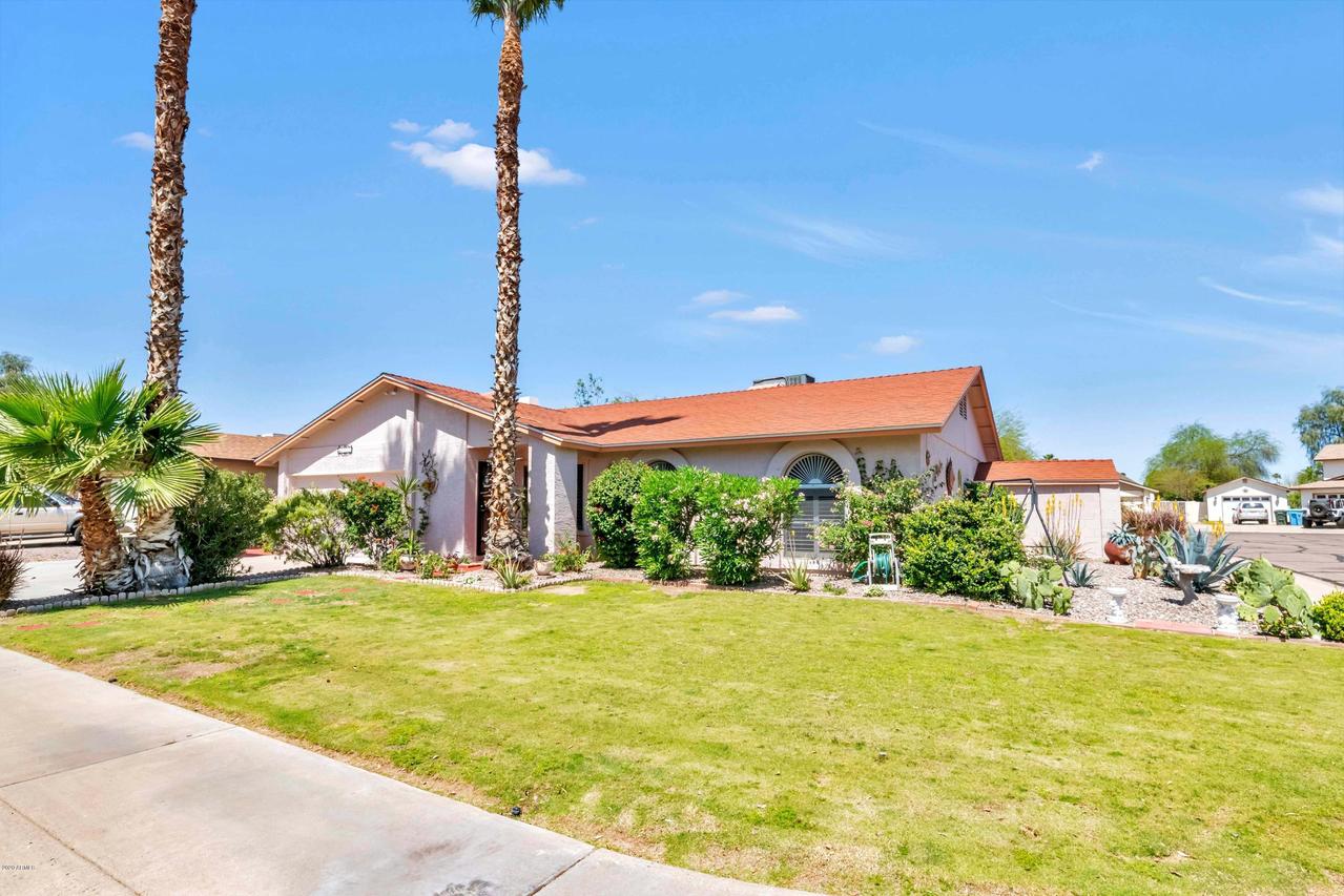 4828 E La Puente Ave., Phoenix, AZ 85044