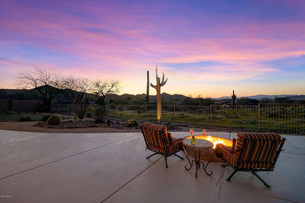 30 E Tanglewood Tr., Phoenix, AZ 85085