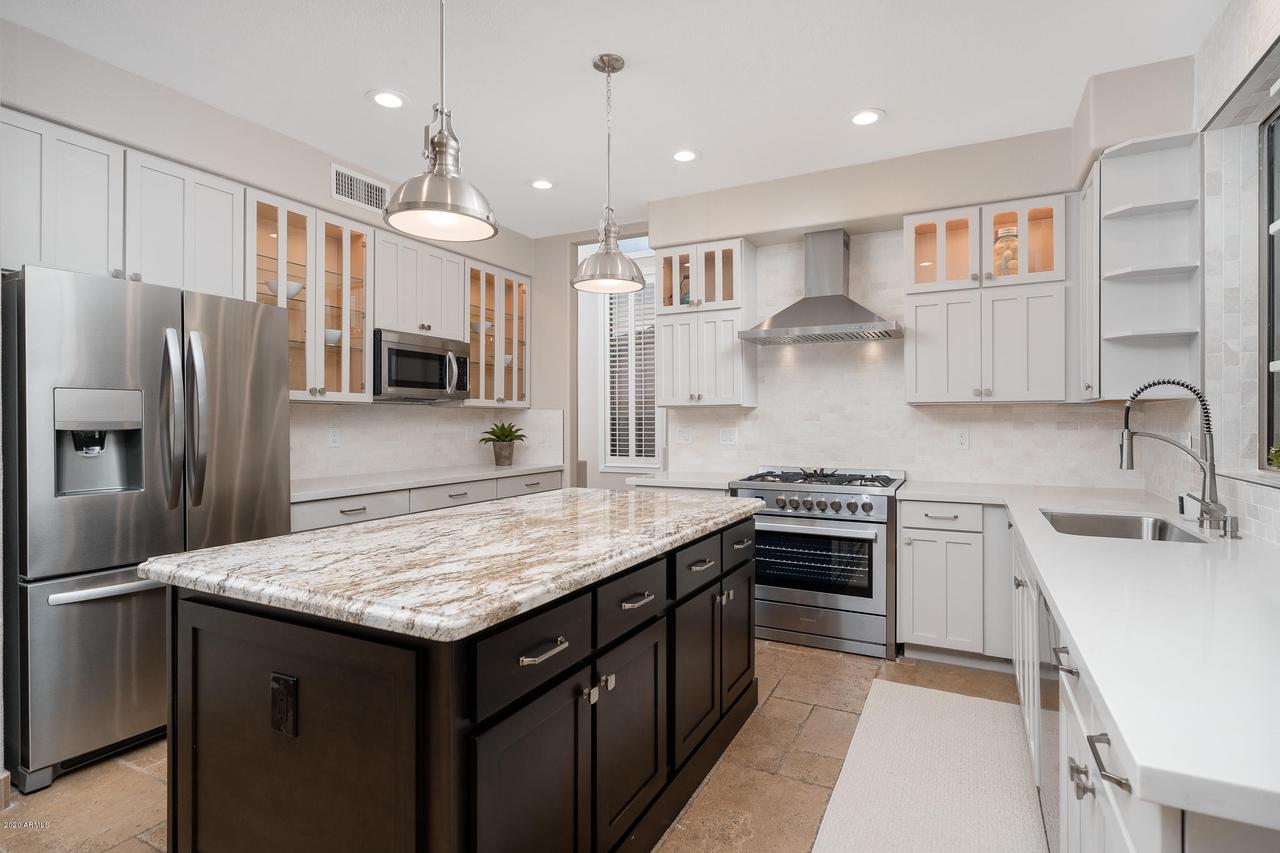 7026 W Campo Bello Dr., Glendale, AZ 85308
