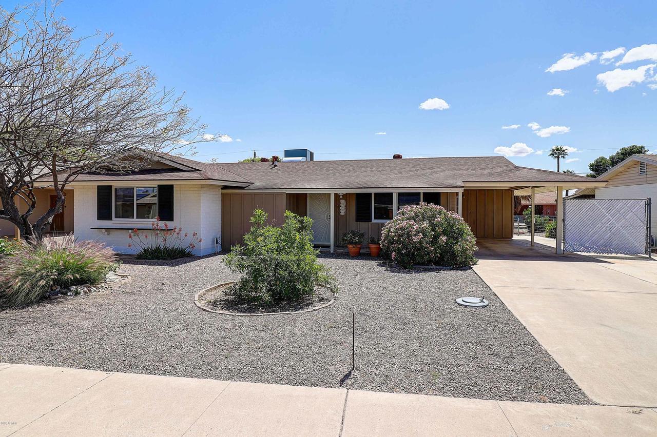 10807 W Canterbury Dr., Sun City, AZ 85351