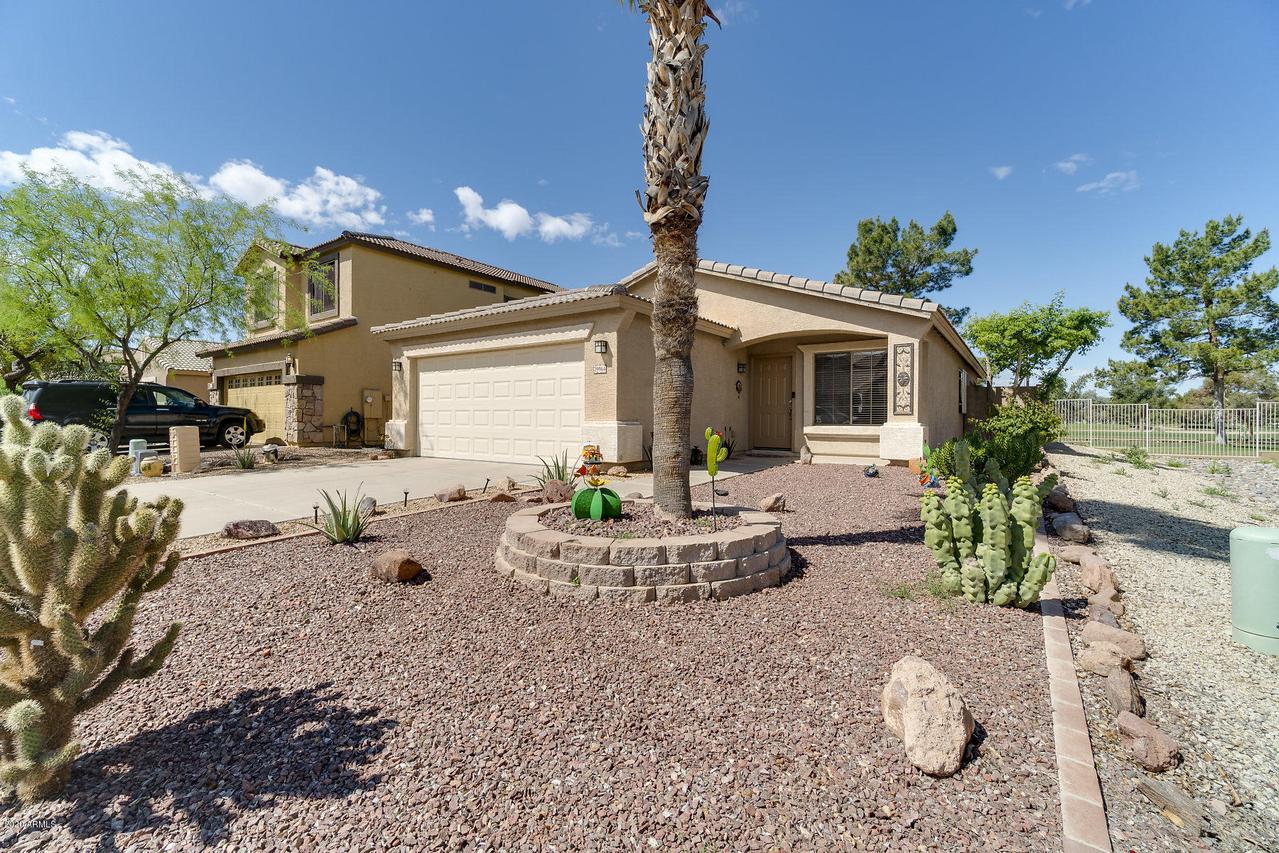 39964 N Calabria St., San Tan Valley, AZ 85140