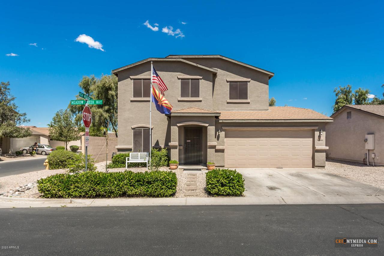 2282 E Meadow Creek Way, San Tan Valley, AZ 85140