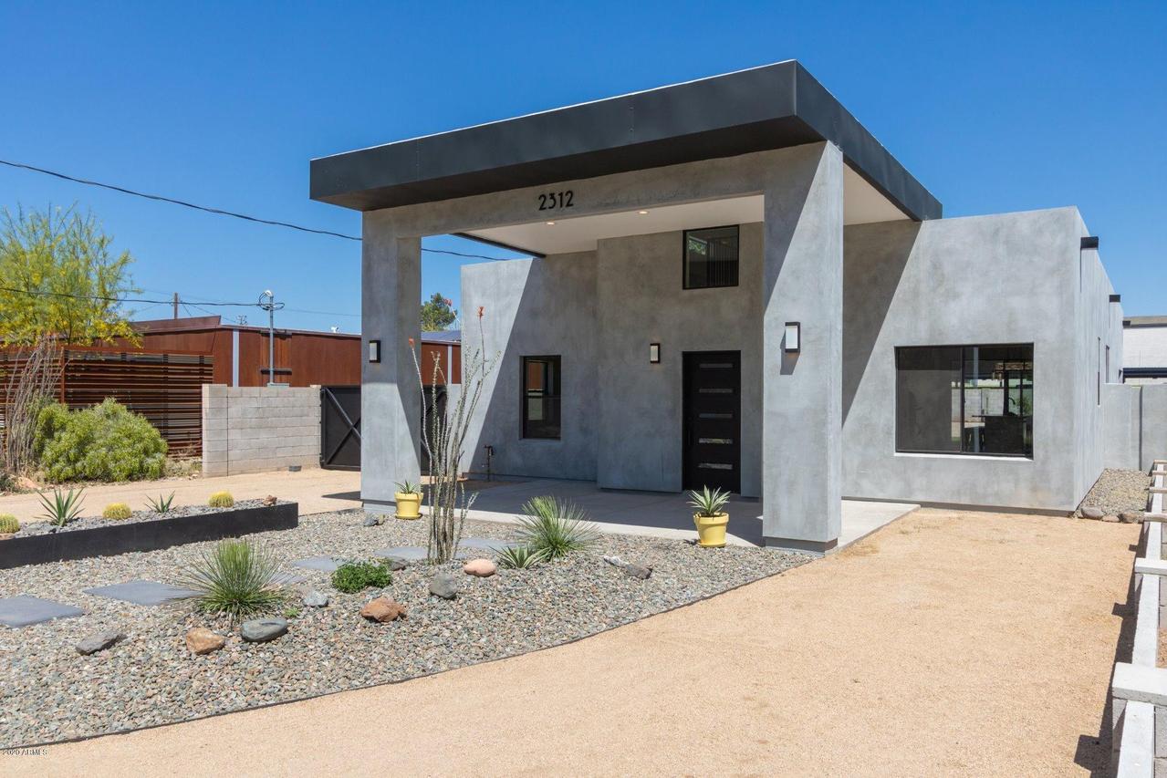 2312 E Curnow Dr., Phoenix, AZ 85016