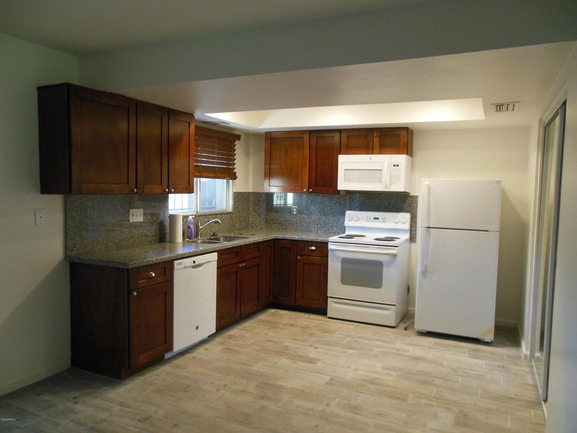 2922 E Clarendon Ave., Phoenix, AZ 85016