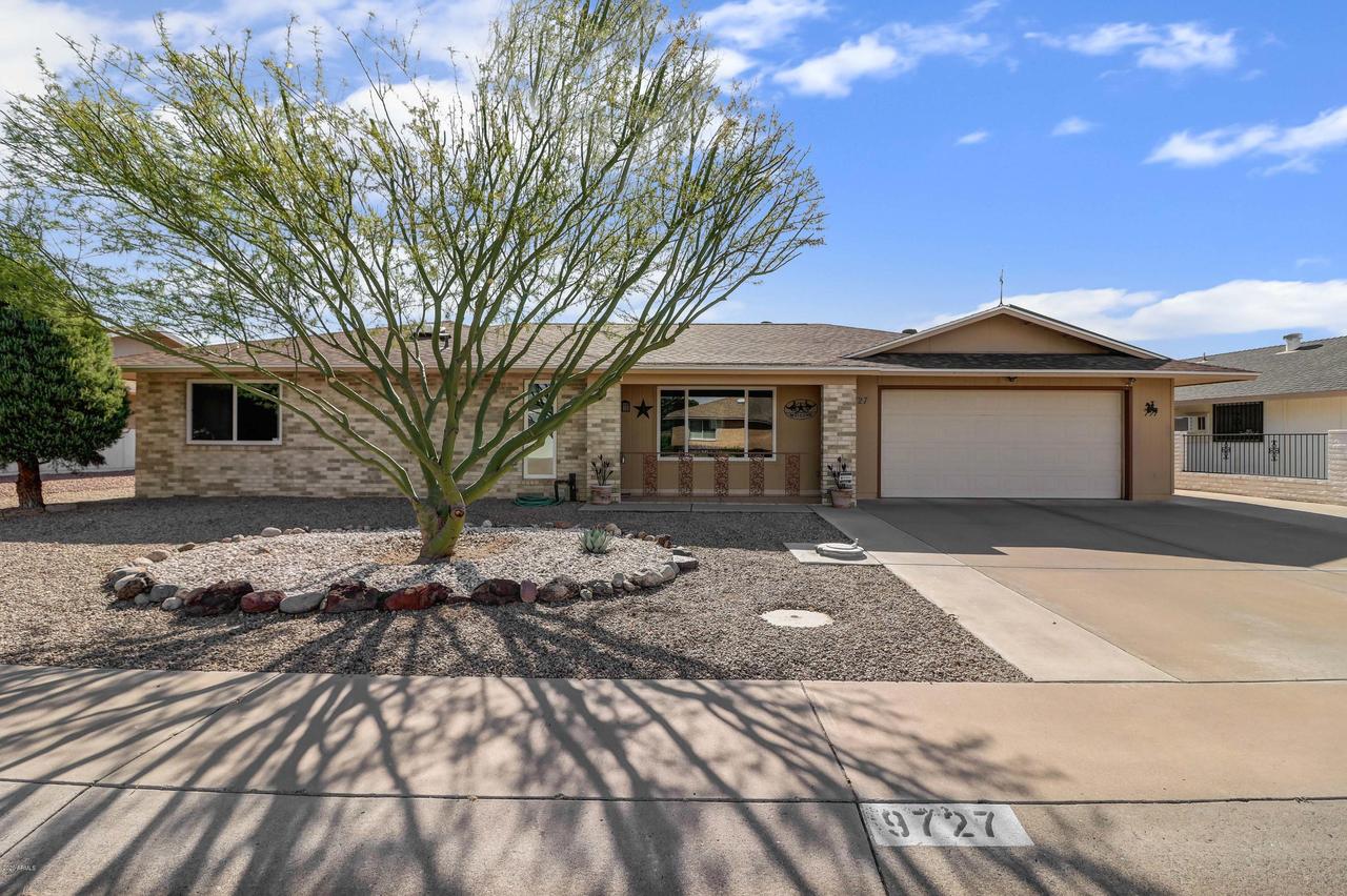 9727 W Cottonwood Dr., Sun City, AZ 85373