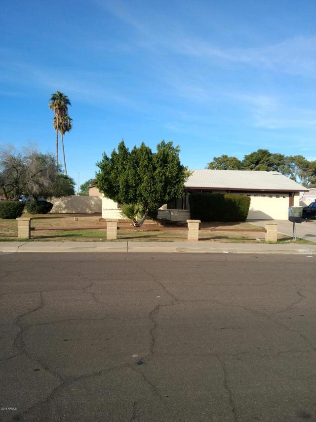 2058 W Village Dr., Phoenix, AZ 85023