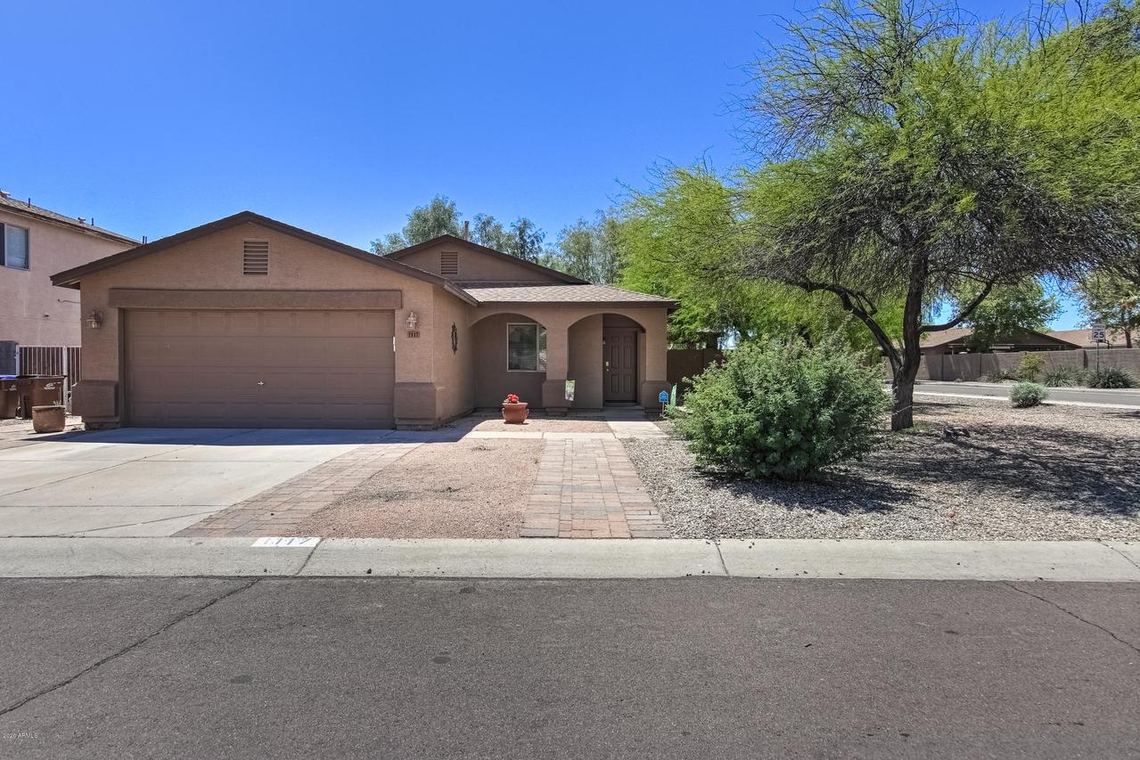 1117 E Denim Tr., San Tan Valley, AZ 85143