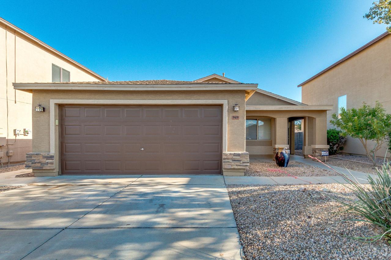 949 E Cowboy Cove Tr., Queen Creek, AZ 85143