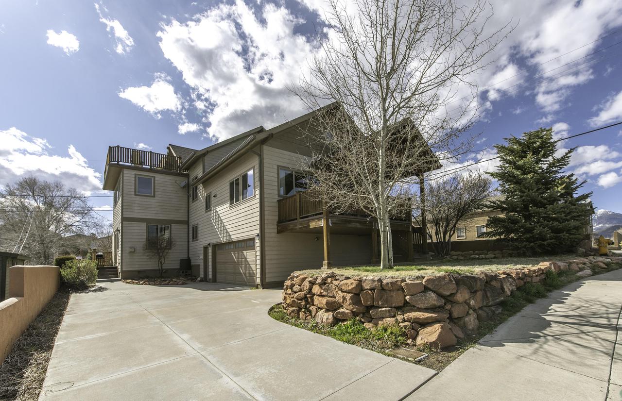 465 E Franklin Ave., Flagstaff, AZ 86001