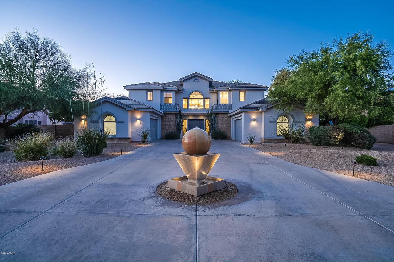 2850 E Clifton Ct., Gilbert, AZ 85295
