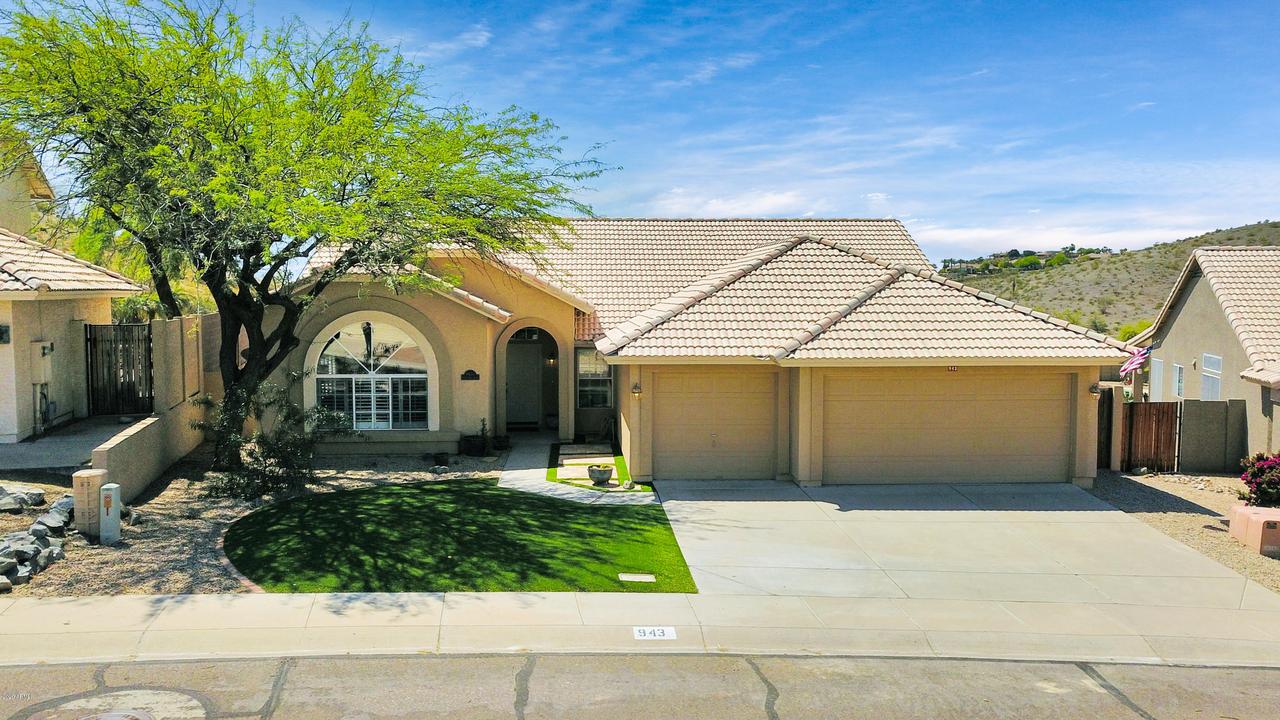 943 E South Fork Dr., Phoenix, AZ 85048