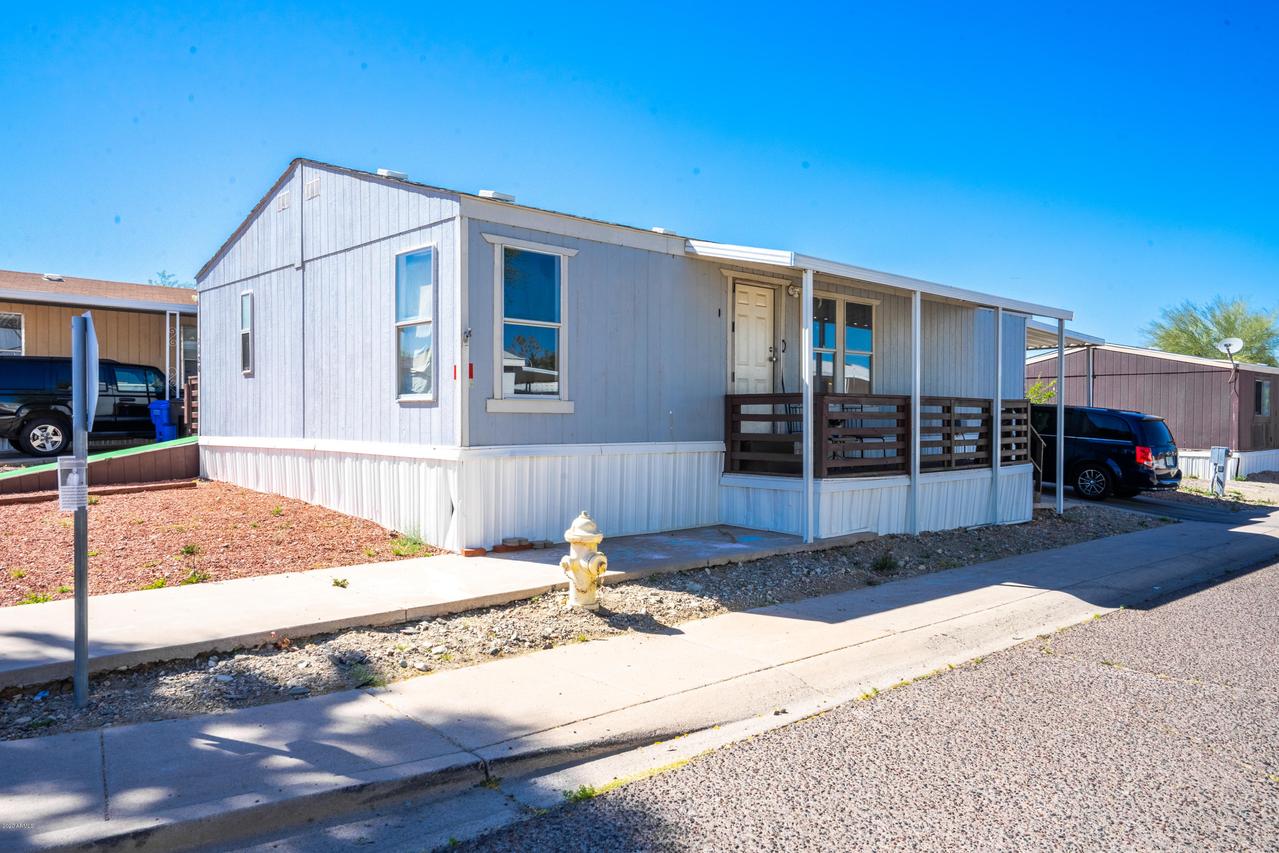 1120 W Summerside Rd., Phoenix, AZ 85041