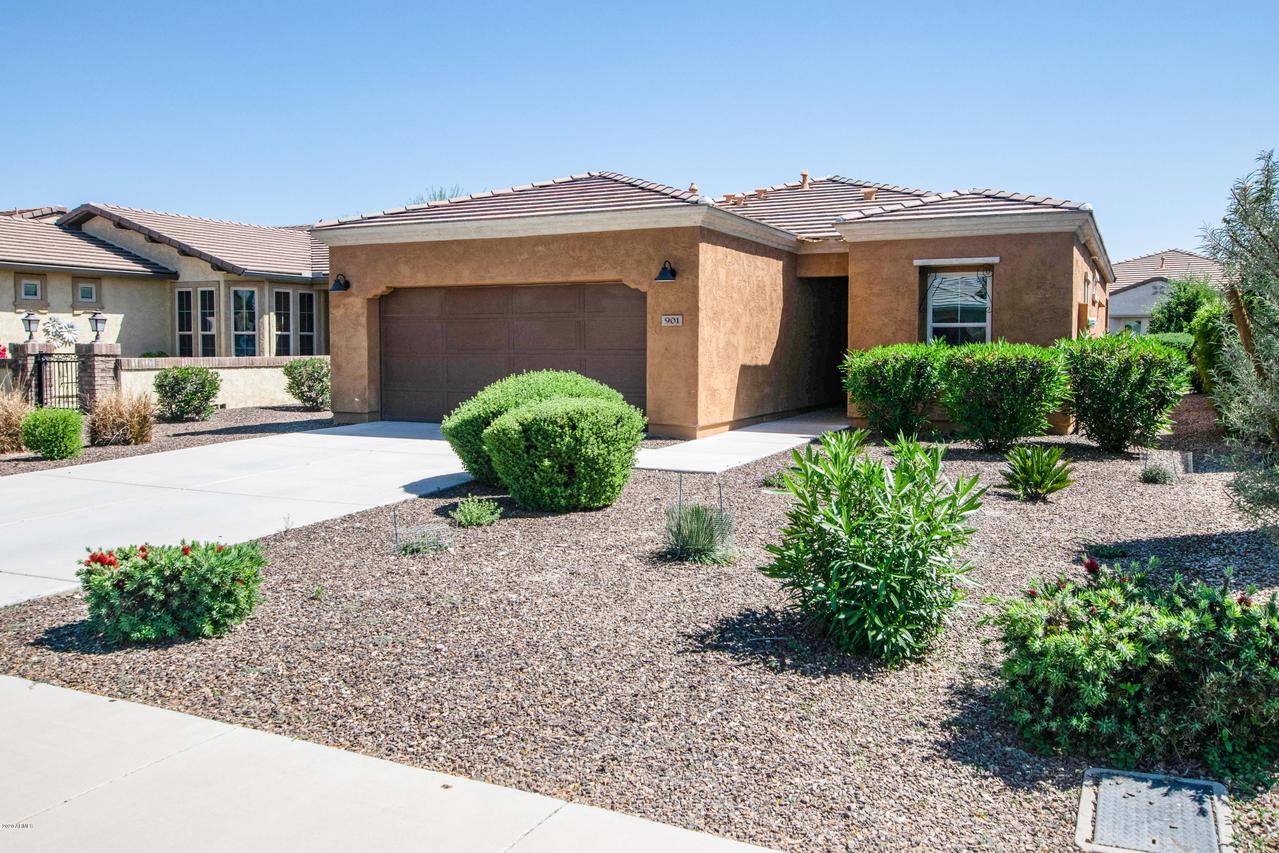 901 E Vesper Tr., San Tan Valley, AZ 85140