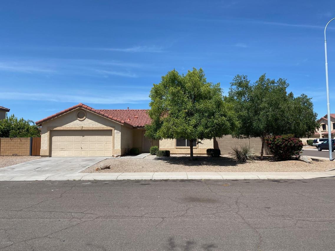 2164 E Longhorn Pl., Chandler, AZ 85249