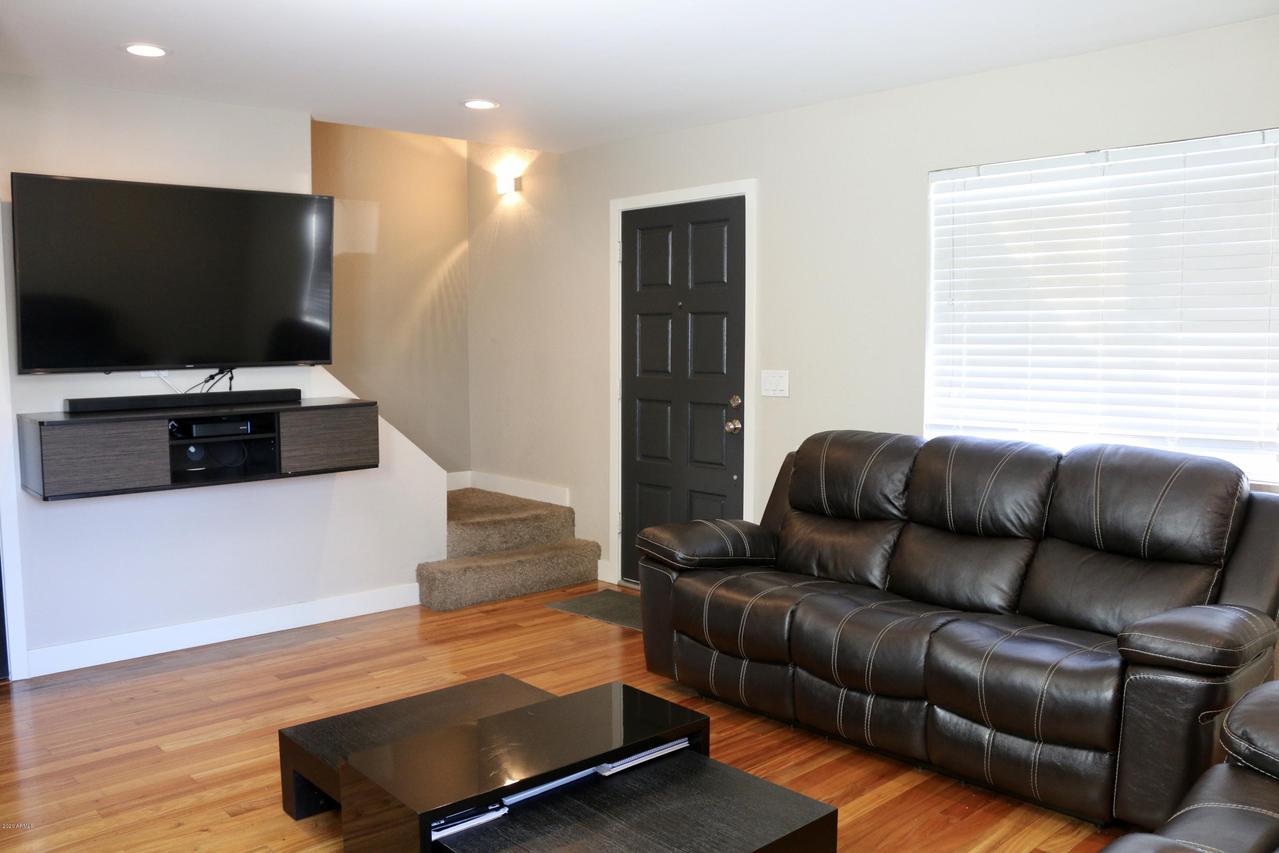 707 E Cochise Dr. #A, Phoenix, AZ 85020