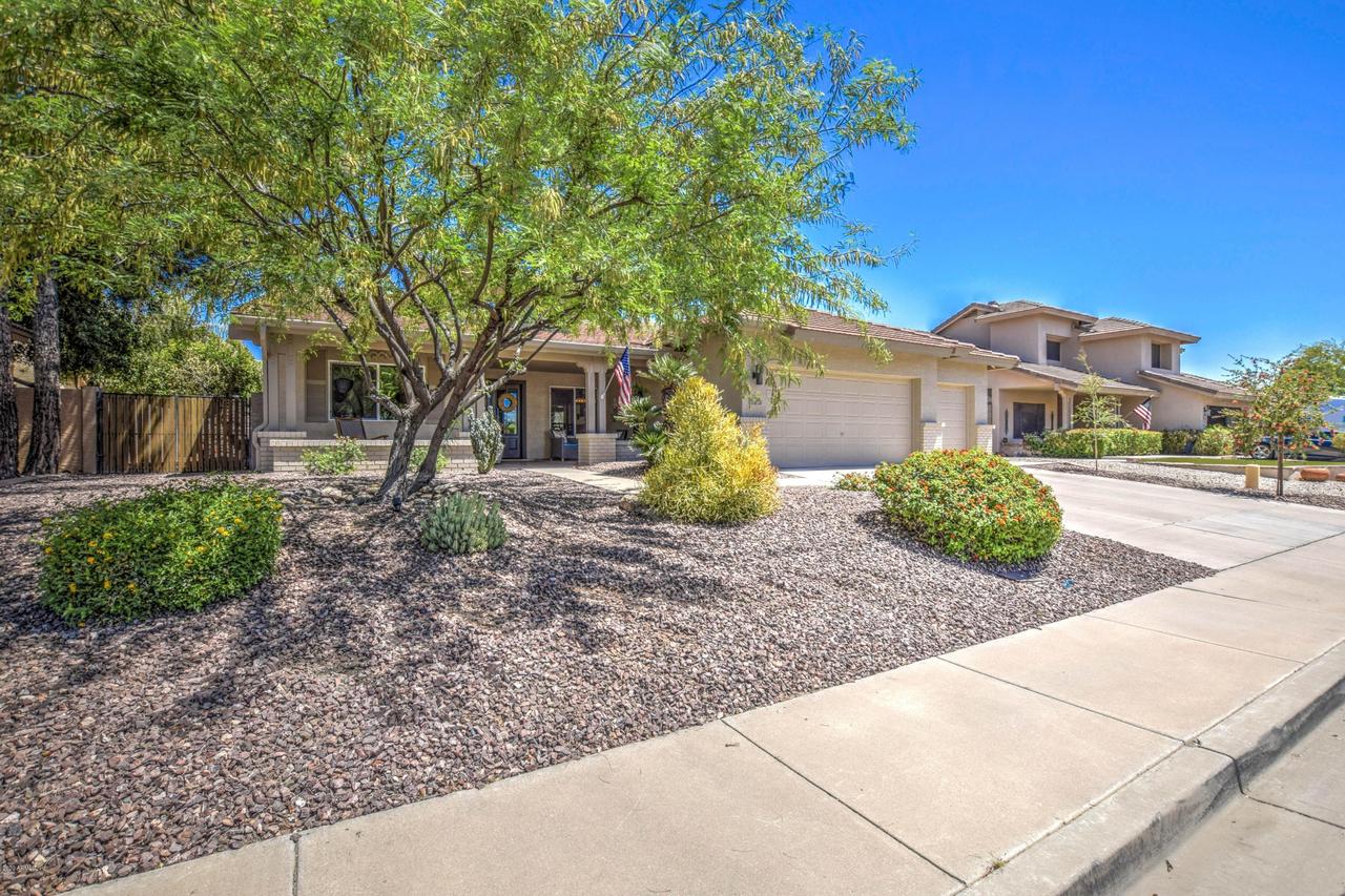 1825 N 59th St., Mesa, AZ 85205